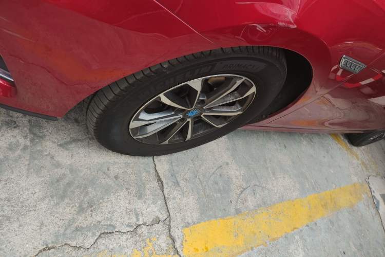 Used BYD Qin Pro New Energy 2018 DM 1.5TI Automatic Smart Connect Dynamic Model Exterior 4