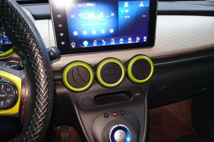 Used ORA Black Cat 2021 301 km Basic Version
