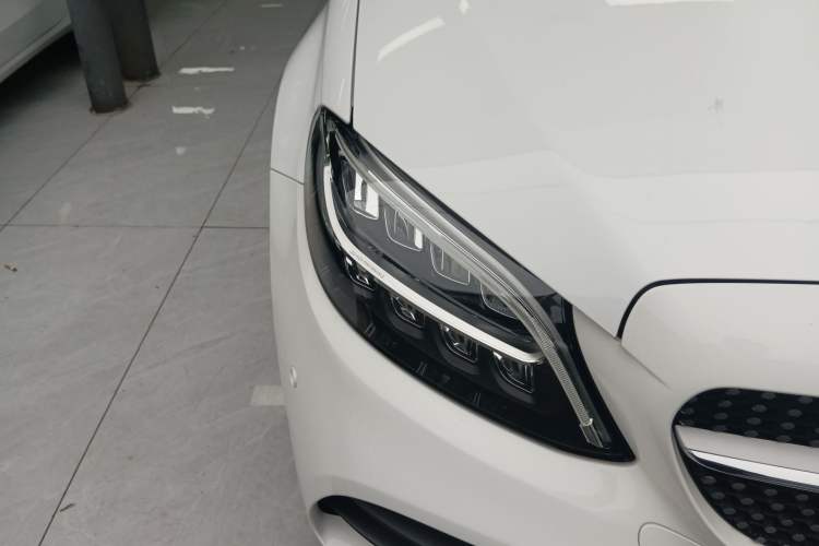 Used Mercedes-Benz C-Class 2020 Restyled C 260 L Sport Edition Right Front Headlight