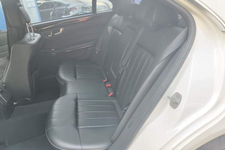 Used Mercedes-Benz E-Class 2015 E 200 L Left Rear Seat