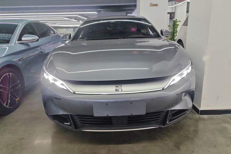 Used BYD Han 2023 EV Champion Edition 605KM Front-Drive Premium Model