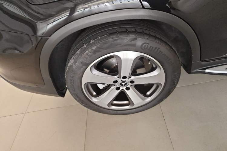 Used Mercedes-Benz GLC 2017 GLC 260 4MATIC Luxury Model
