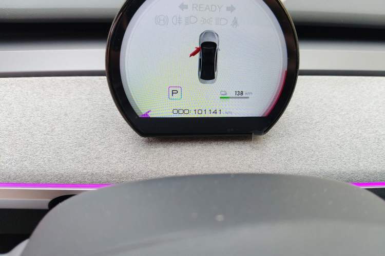 Used Tesla Model Y 2023 Rear-Wheel-Drive Version
