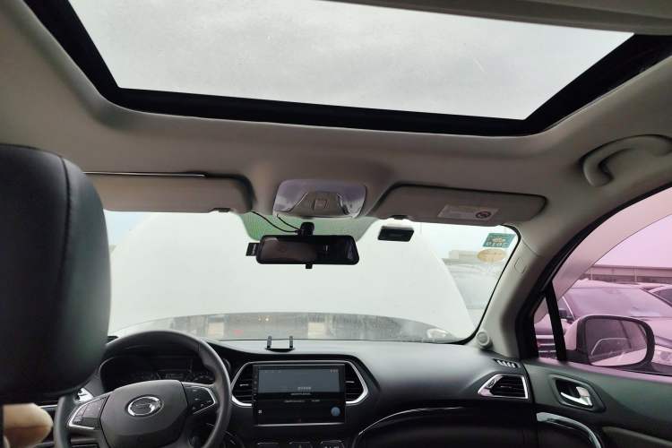 Used GAC Trumpchi GS4 2017 235T Automatic Two-Wheel Drive Elite Edition Headliner