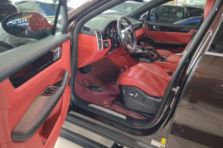 Used Porsche Cayenne 2018 3.0T
