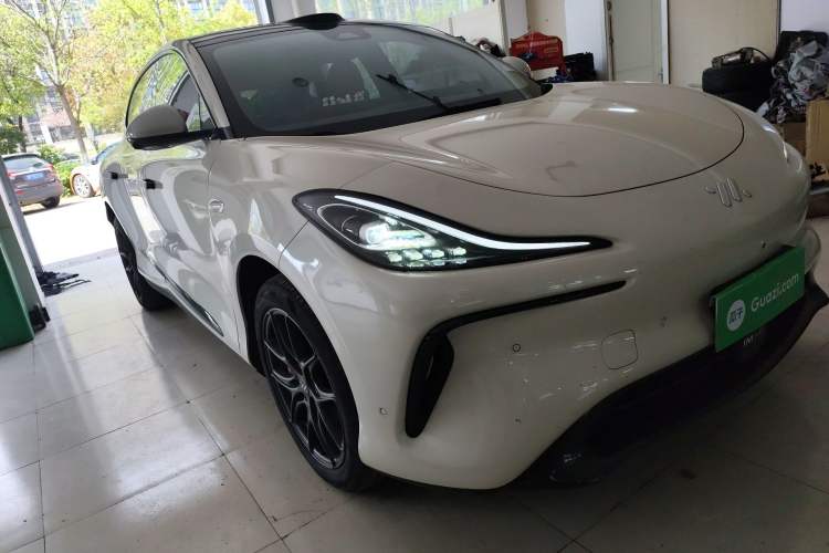 Used IM LS6 2023 Max Standard Edition
