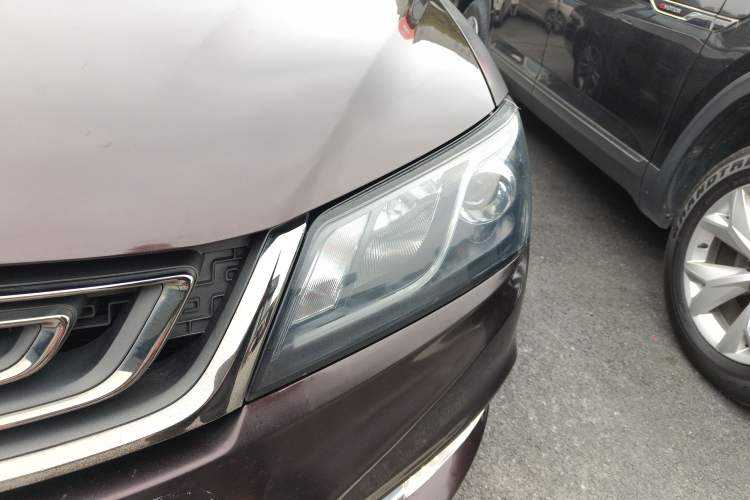 Used Geely Auto Emgrand 2017 Sedan Million Edition 1.5L Manual - Upward Version
