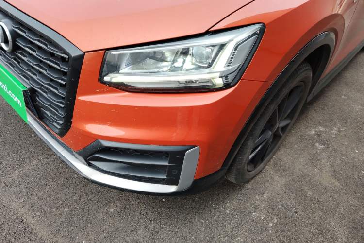 Used Audi Q2L 2018 35 TFSI Fashion Dynamic Version China V Emission Standard Left Front Headlight