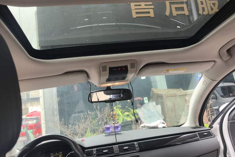 Used Qoros 3 2017 Hatchback 1.6T Automatic ZhiZhen Model
