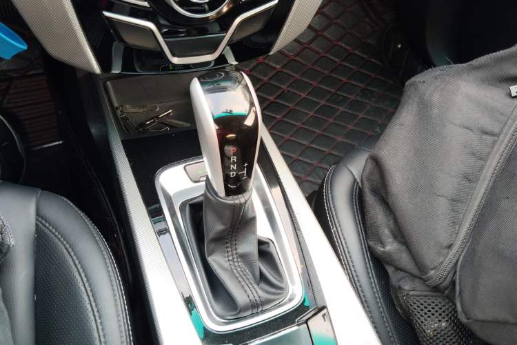 Used Luxgen U6 SUV 2015 1.8T Fashion Edition
