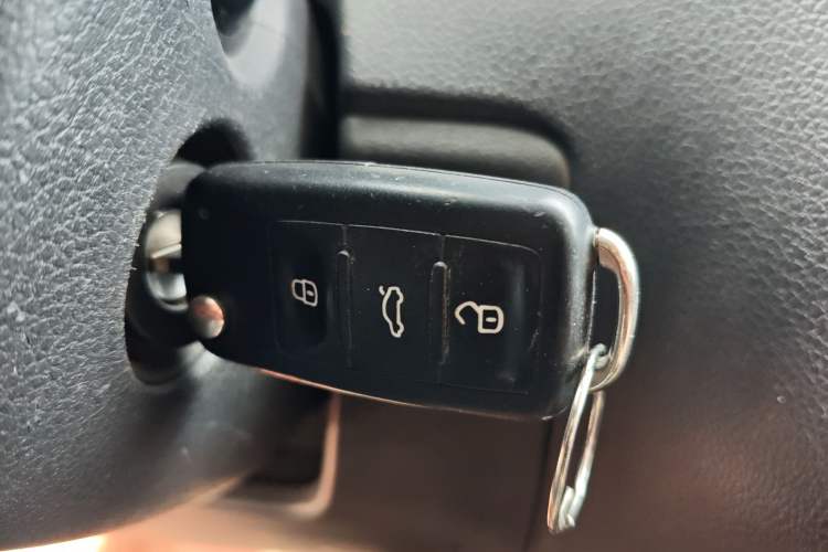 Used Volkswagen Polo 2016 1.4L Automatic Trendy Model
