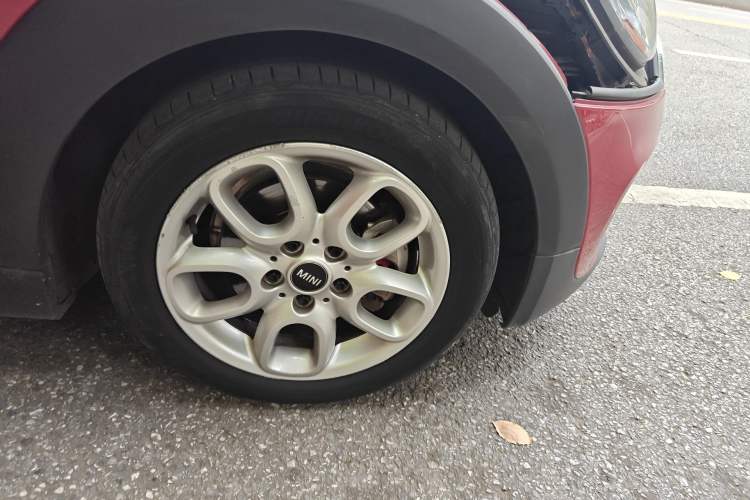 Used MINI 2014 1.5T COOPER Fun Right Front Wheel Hub