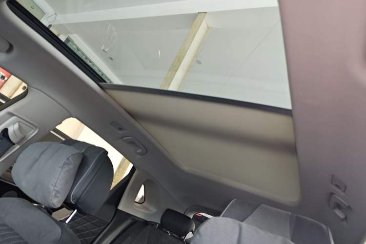 Used Hongqi HS5 2022 Revised Version 2.0T Smart Connect Flagship Edition