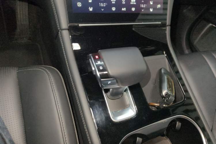 Used Li Auto ONE 2020 Extended-Range 6-Seater Version
