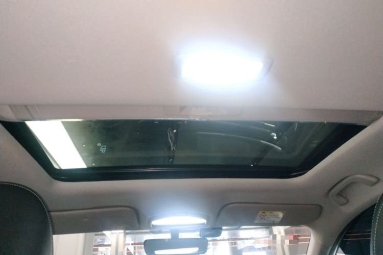 Used Geely Auto Emgrand 2023 4th Generation Champion Edition 1.5L CVT Luxury Model Headliner