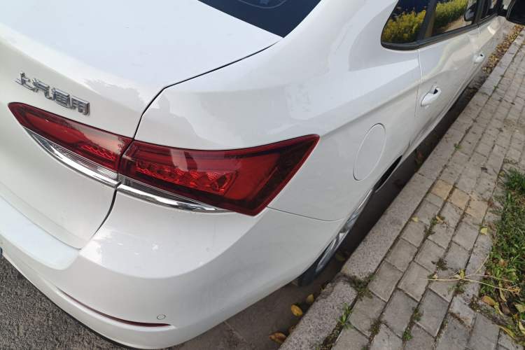 Used Buick GT 2021 Revised Version Flagship 1.5L Automatic Elite Edition Right Rear Taillight