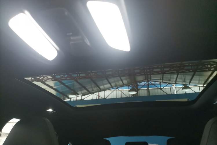 Used Changan UNI-V 2024 1.5T Prestige Edition