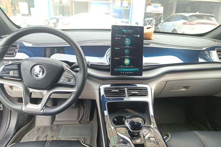 Used BYD Qin PLUS 2021 EV 400KM Leading Comfort Edition