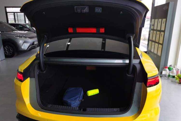 Used BYD Han L 2025 DM-p Four-Wheel-Drive LiDAR Flagship Model