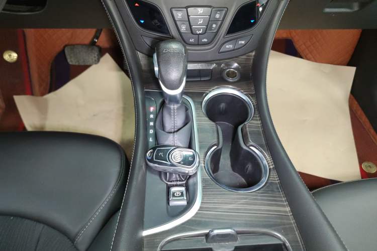 Used Buick Envision 2018 20T Two-Wheel-Drive Leading Model
