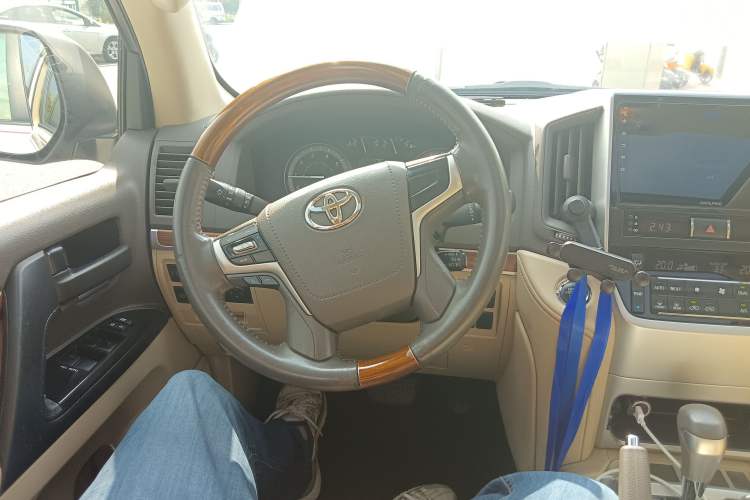 Used Toyota Land Cruiser 2018 4.6L GX-R Middle East
