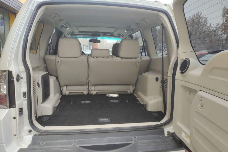 Used Mitsubishi Pajero 