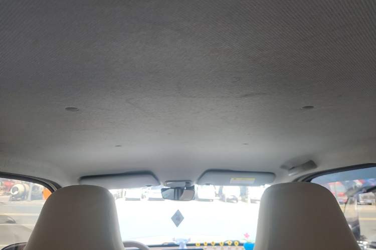 Used Wuling Hongguang MINIEV 2024 3rd Generation 215km Advanced Version

