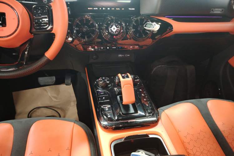 Used Cyberspace Tank 300 2023 2.0T Cyber Knight