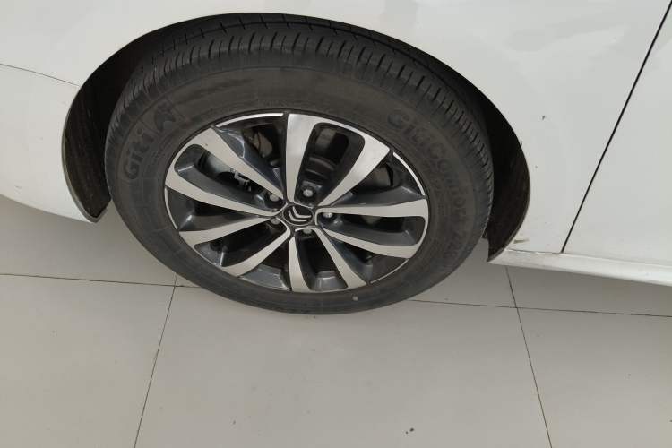 Used Citroen C6 2021 400THP Comfort Edition
