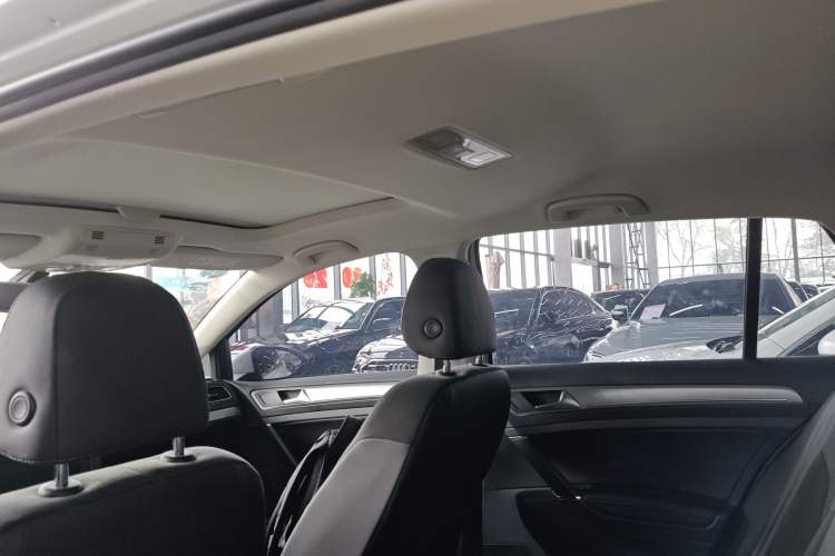 Used Volkswagen Golf 2020 Zhiai Edition 280TSI DSG Comfort Model
