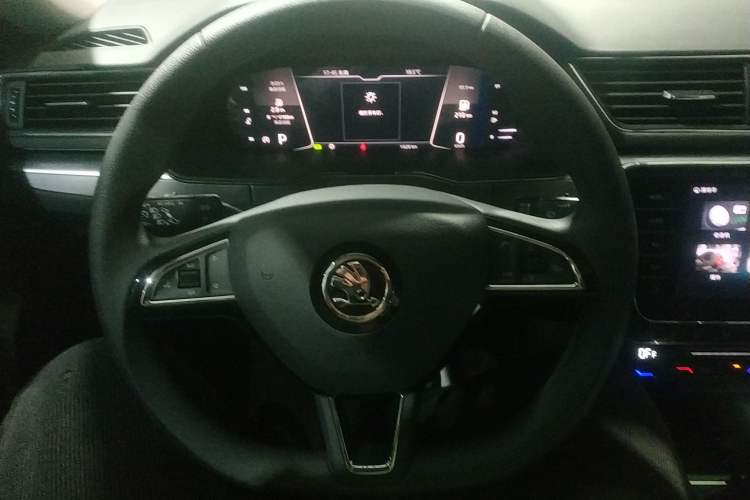 Used Skoda Superb 2024 TSI280 DSG Luxury Edition