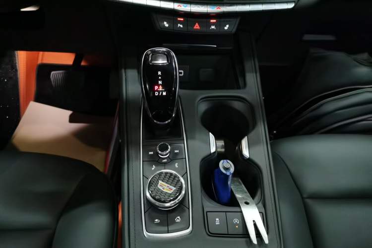 Used Cadillac XT4 2023 28T Two-Wheel-Drive Luxury Version
