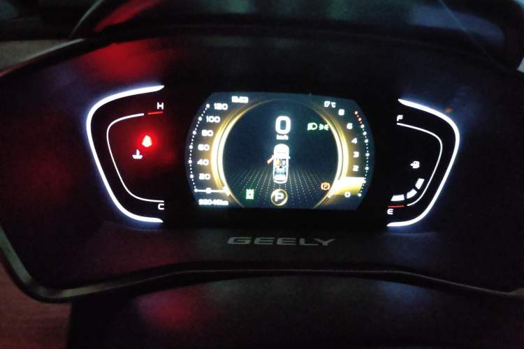 Used Geely Auto Coolray 2019 Sport Model 260T DCT Battle China V Standard