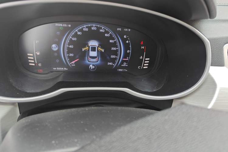 Used Geely Auto Emgrand X7 Sport 2020 1.8TD DCT Two-Wheel Drive Smart Connect 4G-Enabled Version