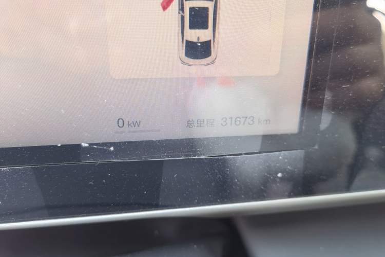 Used BYD Qin L 2025 DM-i Smart Drive 80KM Leading Model
