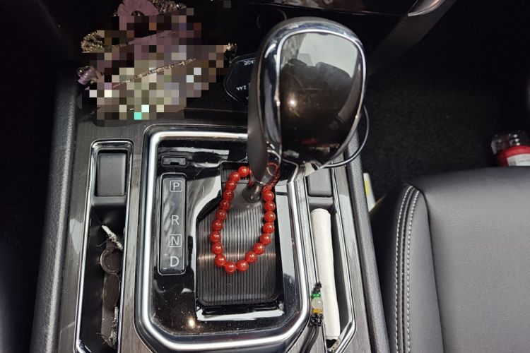 Used Venucia T90 2018 2.0L CVT Smart Connect Luxury Edition China V Standard