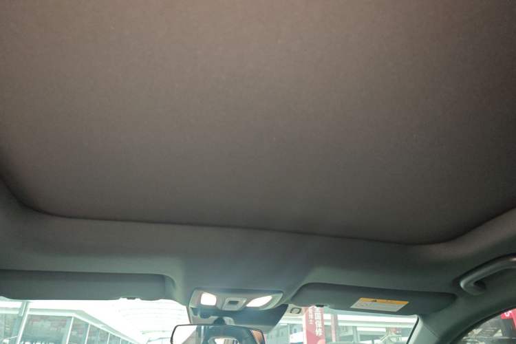 Used CHANGAN UNI-V 2024 1.5T Prestige Edition
