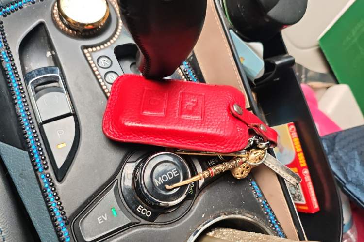 Used BYD Qin New Energy 2014 1.5T Flagship Model
