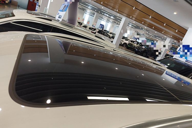 Used Volkswagen Tiguan L 2022 330TSI Automatic Two-Wheel Drive R-Line Enhanced Edition
