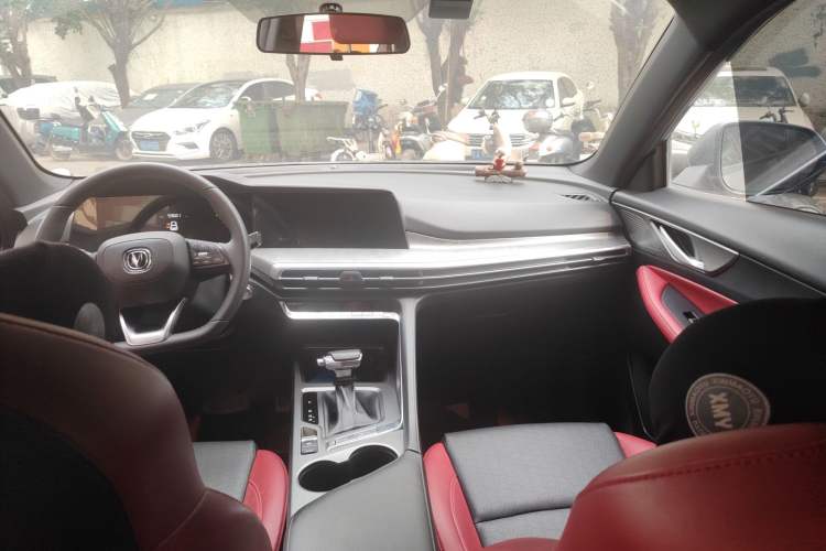 Used CHANGAN CS35PLUS 2022 Blue Whale NE 1.4T DCT Luxury Model