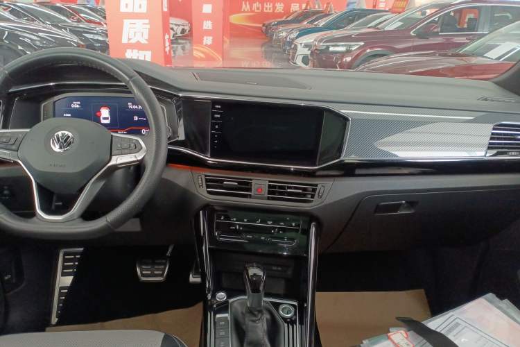 Used Volkswagen Tayron X 2020 380TSI Four-Wheel Drive Prestige Connected Version
