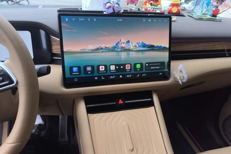 Used Hima AITO M7 2024 1.5T Intelligent Driving Rear-Drive Max Edition 5 Seats Audio And AC Panel