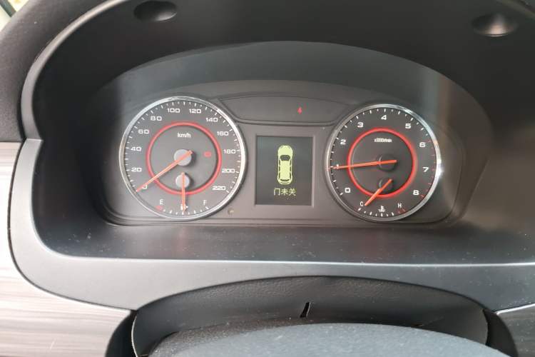 Used SAIC MAXUS G10 2018 PLUS 2.0T Automatic Elite Edition

