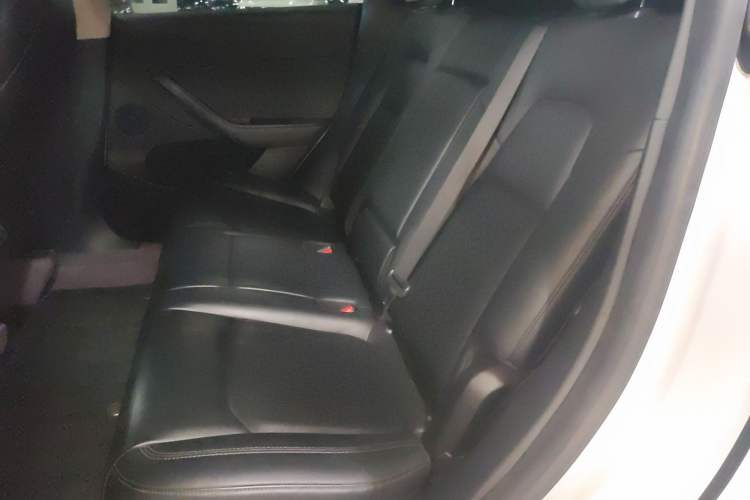 Used Tesla Model Y 2021 Long-Range All-Wheel-Drive Version