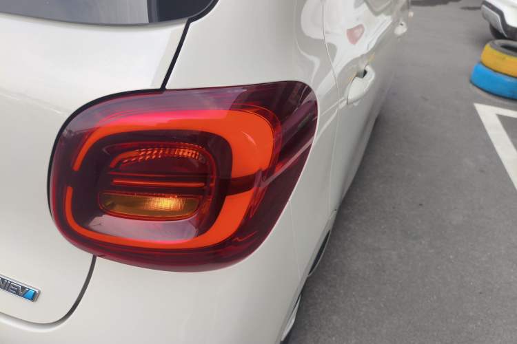 Used Wuling Hongguang MINIEV 2025 Four-Door Version Advanced Edition