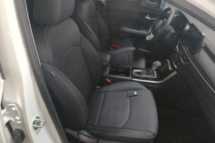 Used Kia K3 2019 1.5L CVT Smart Connectivity Version
