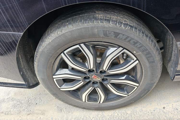 Used Hongqi HQ9 2023 2.0T Smart Connect Flagship Edition
