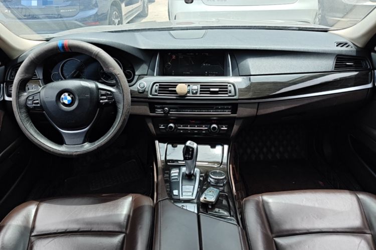 Used BMW 5 Series 2014 528Li Leading Model