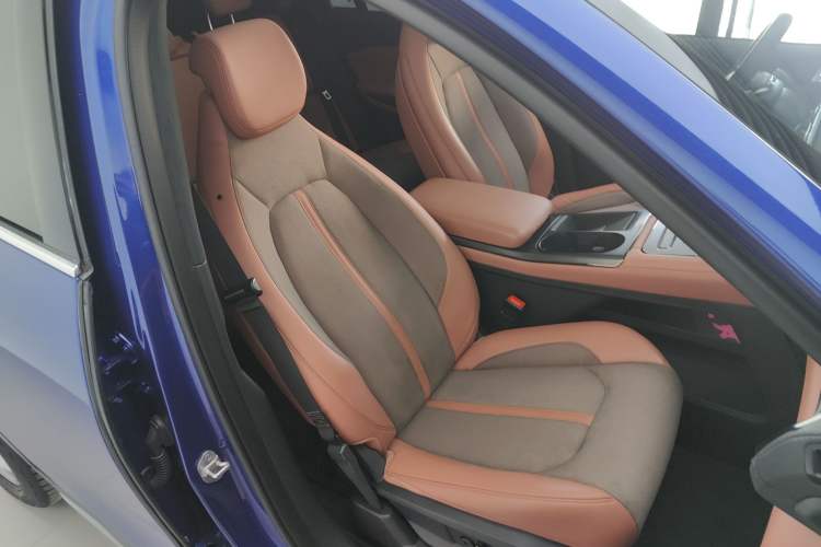 Used Nio EC6 2020 430 km Sport Version
