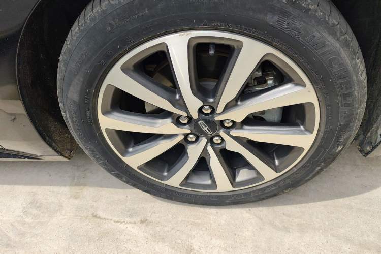 Used Lincoln Continental 2019 2.0T Two-Wheel Drive Luxury Edition China VI Standard